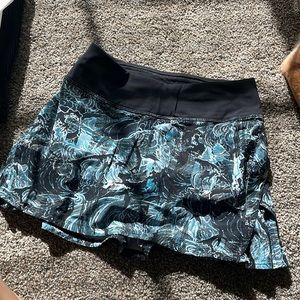 NWT play on pleats skirt